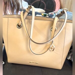 EUC Michael Kors purse